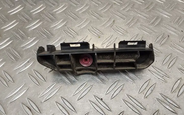 Toyota RAV 4 (XA40) (2012 - 2018) 5256242050 Кронштейн заднего бампера — фото 1