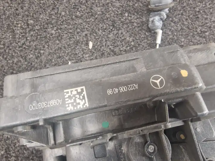 Mercedes-Benz GLC X253/C253 (2015 - ) A0997303700 Замок задней двери — фото 3