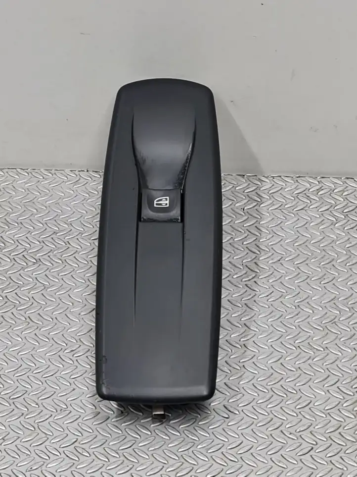 Renault Megane III (2009 - 2016) 809600004R Кнопка стеклоподъемников — фото 1