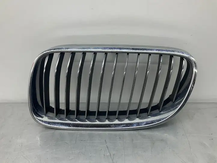 BMW 3 E92 E93 (2005 - 2014) 7201971 Передняя решетка — фото 1