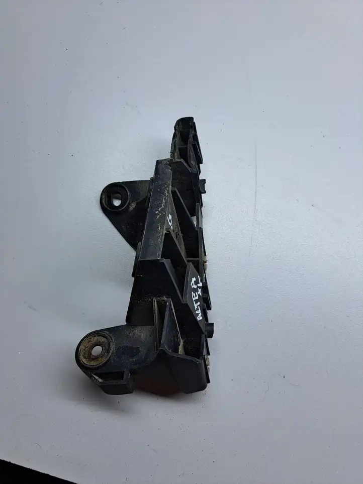 Seat Altea XL (2004 - 2015) 5p8807348 Кронштейн заднего бампера — фото 2