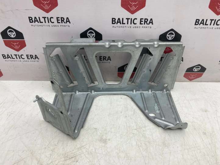 9174269 BMW 5 F10 F11 Garso stiprintuvo laikiklis