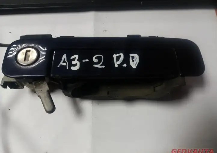 Audi A3/S3 8L (2000 - 2003) Наружная ручка двери — фото 1