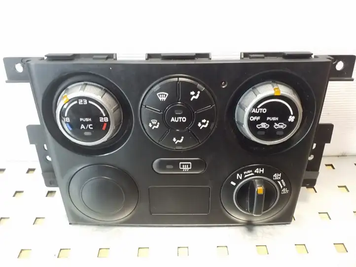 Suzuki Grand Vitara II (2005 - 2008) 3951065J91CZJ Блок управления климат-контролем — фото 1