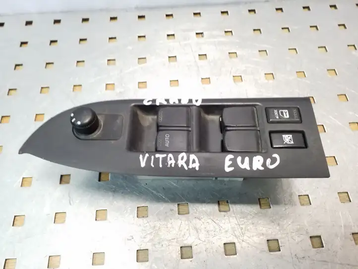 Suzuki Grand Vitara II (2005 - 2008) 8372765J05PKL Блок кнопок стеклоподъемников — фото 1
