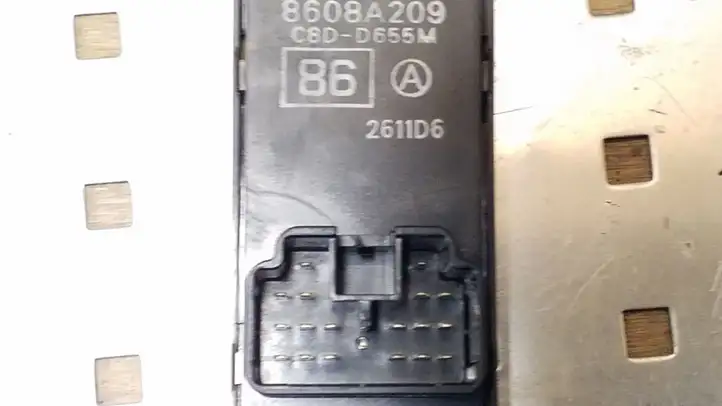 Mitsubishi ASX (2010 - 2016) 8608A209 Кнопка стеклоподъемников — фото 2