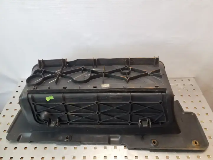 Ford Transit (2000 - 2006) YC15V13246 Внутренняя отделка переднего порога — фото 4