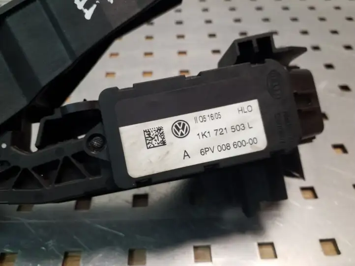 Volkswagen PASSAT B6 (2005 - 2010) 1K1721503L Педаль акселератора — фото 3