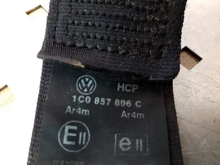 Volkswagen New Beetle (2005 - 2010) 1C0857806C Задний ремень безопасности — фото 4