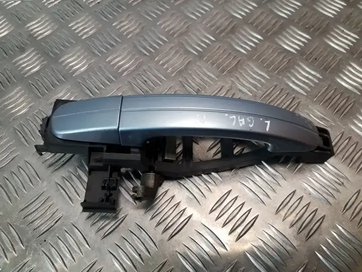 Ford Focus (2005 - 2008) 4M51A266B23AC Наружная ручка задней двери — фото 1