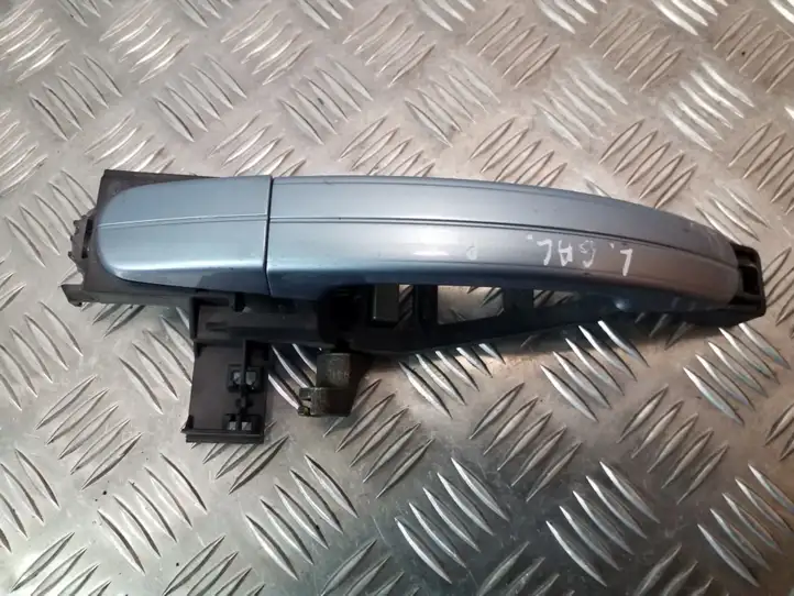 Ford Focus (2005 - 2008) 4M51A266B23AC Наружная ручка задней двери — фото 2