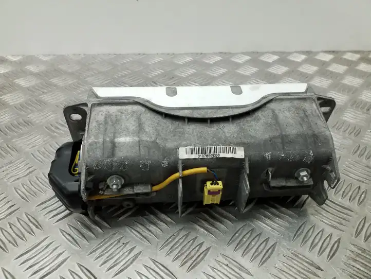 Skoda Octavia Mk2 (1Z) (2004 - 2013) 1K0880204N Подушка безопасности пассажира — фото 6