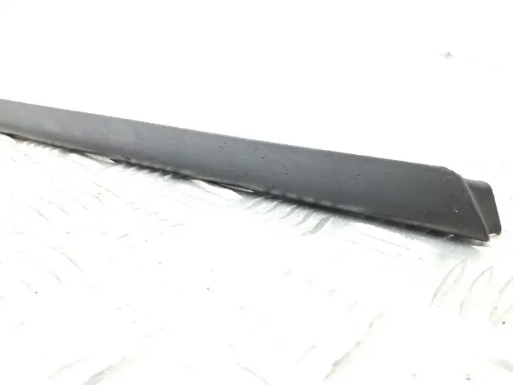Audi A5 8T 8F (2007 - 2011) 8T0854327A Накладка стоек лобового стекла — фото 4