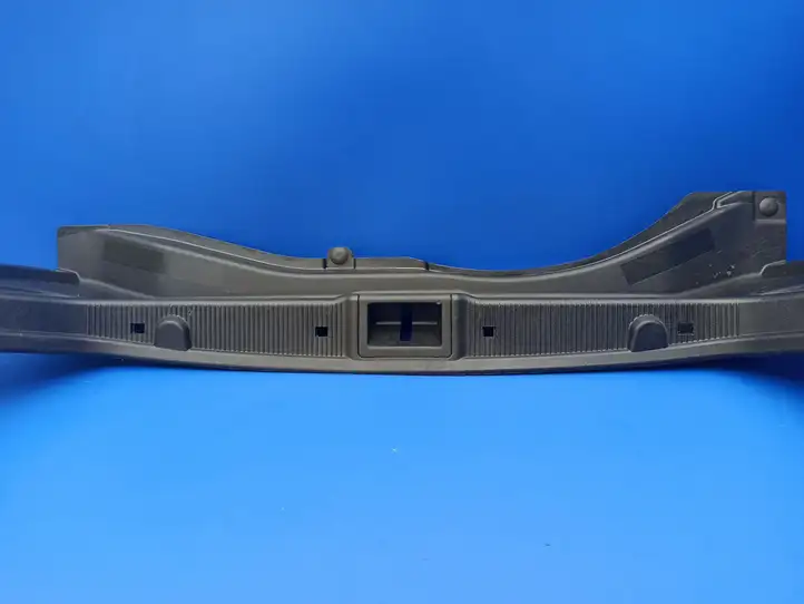Mercedes-Benz C W203 (2000 - 2007) A2036900525 Отделка порога багажника — фото 7