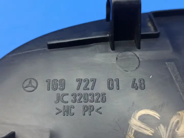 Mercedes-Benz A W169 (2004 - 2012) 1697270148 Прочая отделка передней двери — фото 3