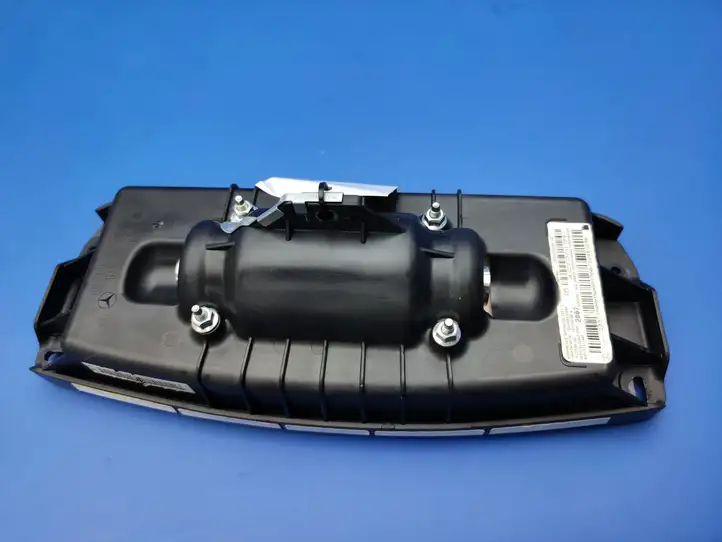 Mercedes-Benz C W204 (2007 - 2014) 305429010 Подушка безопасности пассажира — фото 10