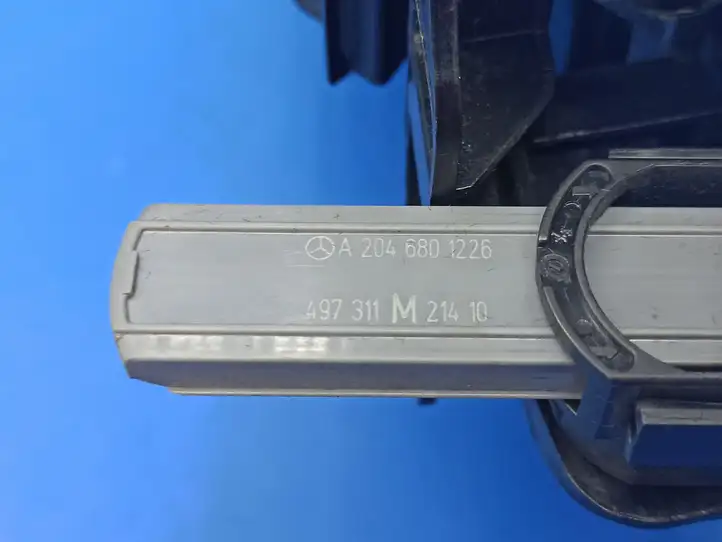 Mercedes-Benz C W204 (2007 - 2014) A2046800011 Бардачок в сборе — фото 6