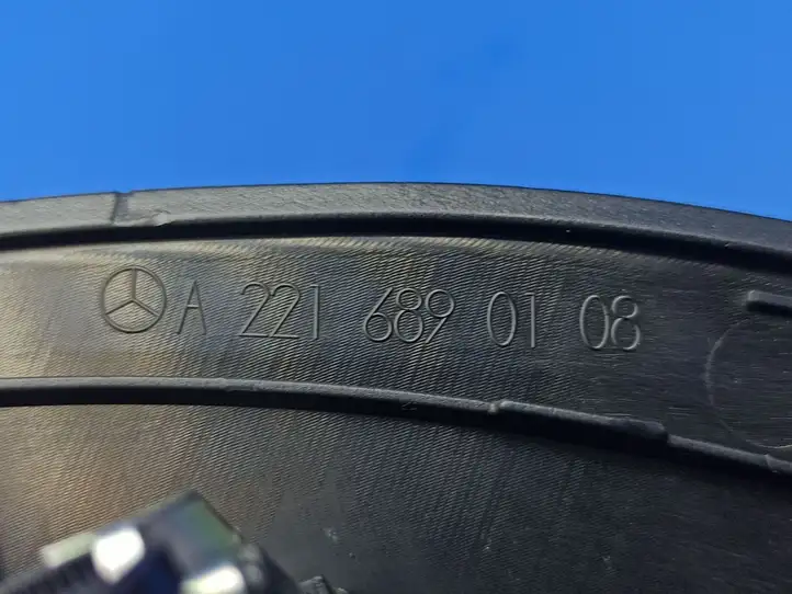 Mercedes-Benz S W221 (2005 - 2013) A2216890108 Боковая отделка панели приборов — фото 4