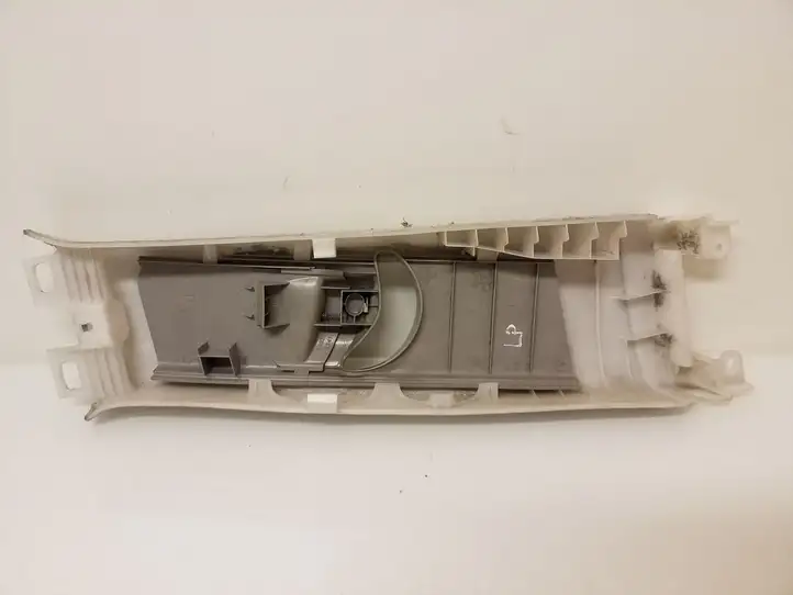 Toyota Corolla Verso E121 (2004 - 2007) 731360F010 Верхняя обшивка стойки B — фото 2