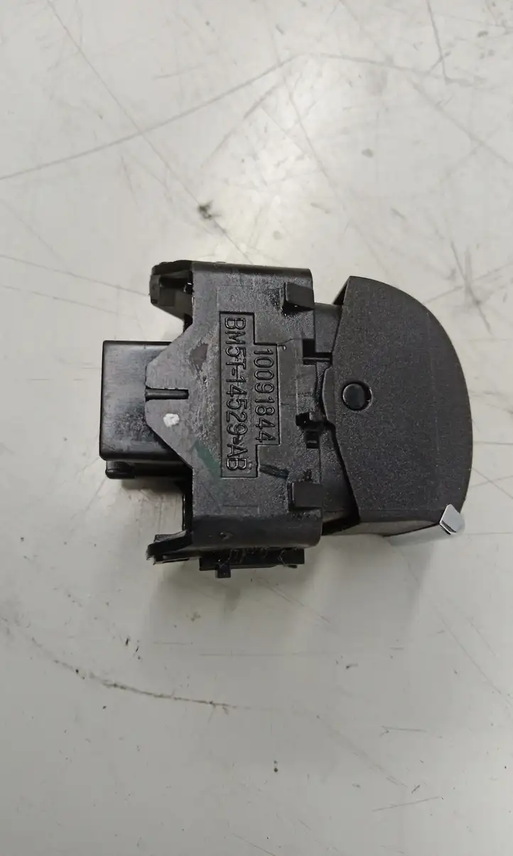 Ford C-MAX II (2010 - 2015) BM5T14529AB Кнопка стеклоподъемников — фото 5