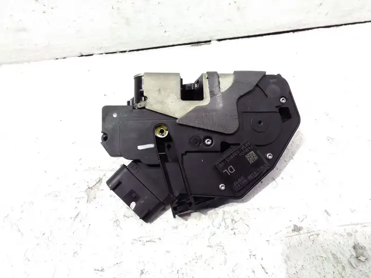 Ford Fiesta (2013 - 2017) AM5AU21813DE Замок ручки двери — фото 4