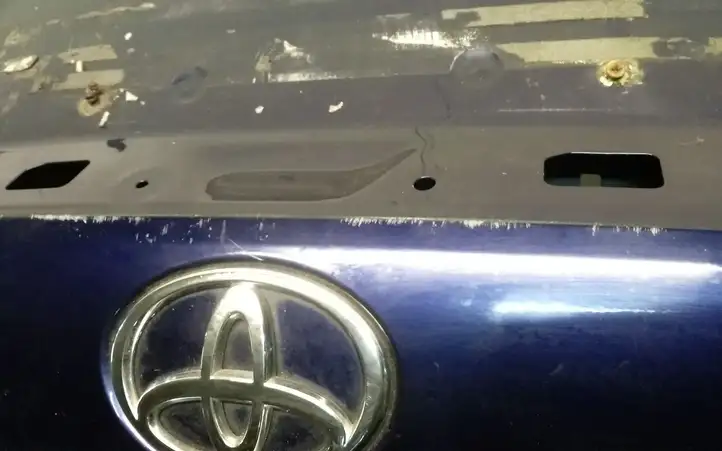 Toyota Avensis T250 (2006 - 2009) Крышка багажника — фото 5