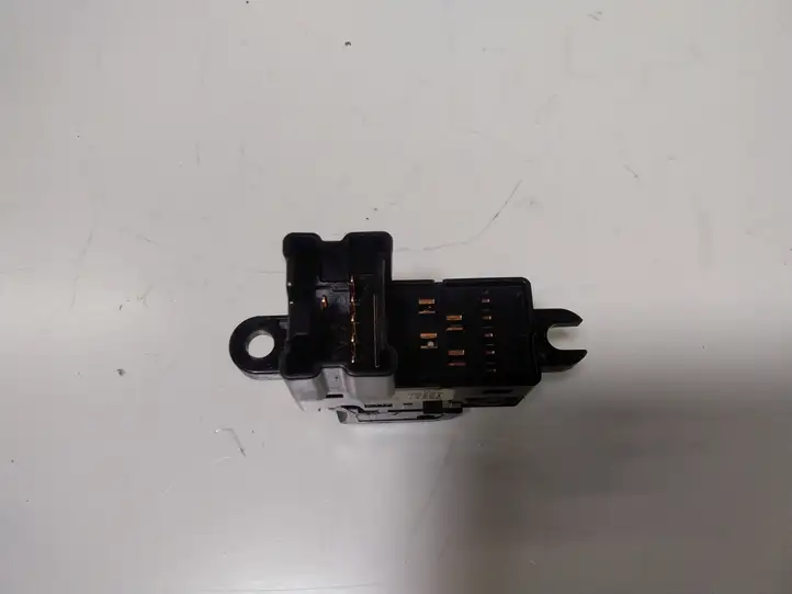 Nissan Qashqai (2010 - 2013) 25411BR00A Кнопка стеклоподъемников — фото 4