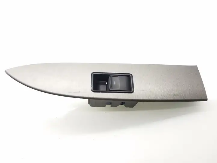 Toyota Avensis T270 (2009 - 2012) 7427105040 Блок кнопок стеклоподъемников — фото 1