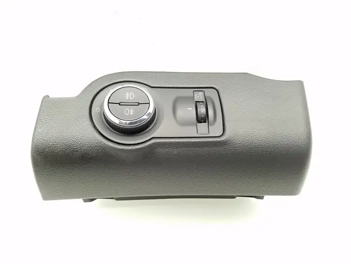 Opel Insignia A (2008 - 2017) 13268707 Включатель фонарей — фото 1