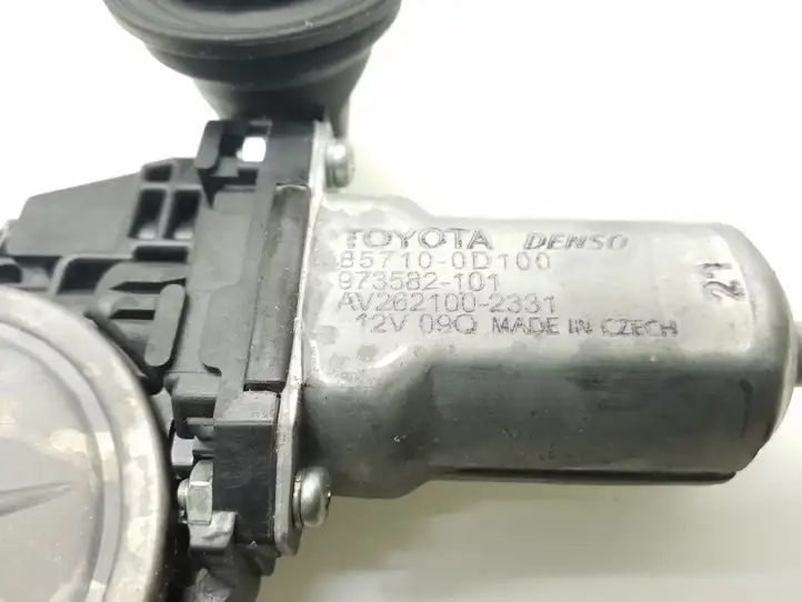 Toyota Auris E180 (2012 - 2018) 857100D100 Стеклоподъемник задней двери — фото 3