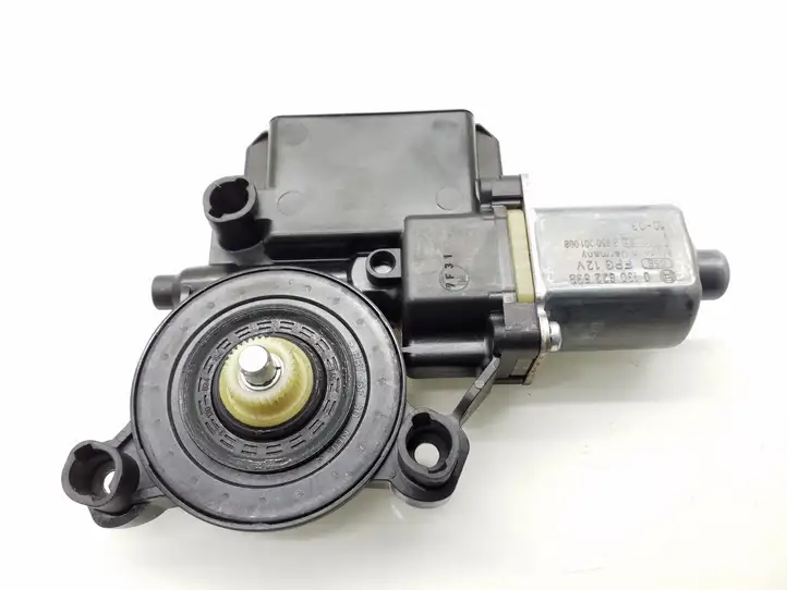 Volkswagen Cross Polo (2009 - 2018) 6R0959812F Стеклоподъемник задней двери — фото 4