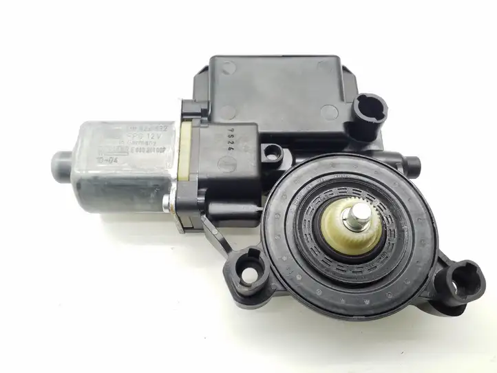 Volkswagen Cross Polo (2009 - 2018) 6R0959811F Стеклоподъемник задней двери — фото 2