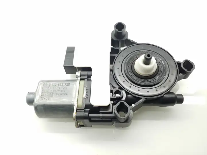 Skoda Octavia Mk3 (5E) (2013 - 2019) 5Q0959811A Стеклоподъемник задней двери — фото 2