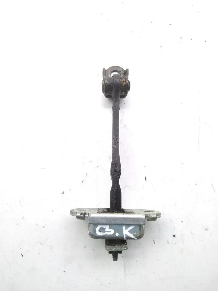Nissan Qashqai (2006 - 2010) Ограничитель задней двери — фото 1