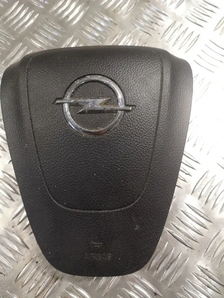 Opel Insignia A (2008 - 2017) 13270401 Подушка безопасности руля — фото 1