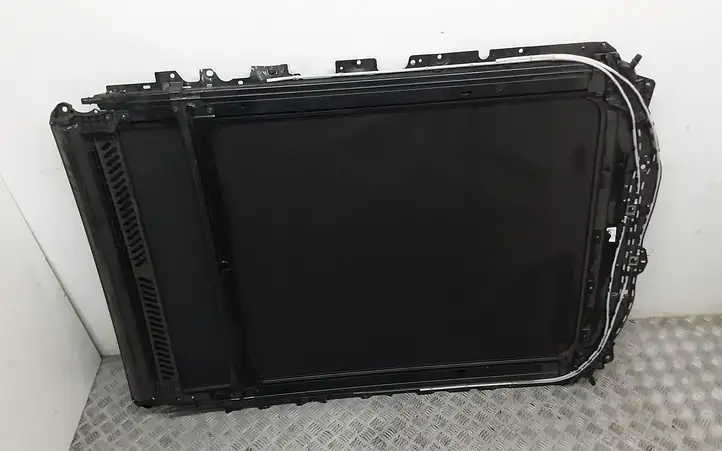 BMW 5 G30 G31 (2016 - ) 8070628 Комплект люка крыши — фото 2