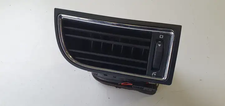 Skoda Superb B6 (3T) (2008 - 2015) Боковой воздушный дефлектор — фото 1