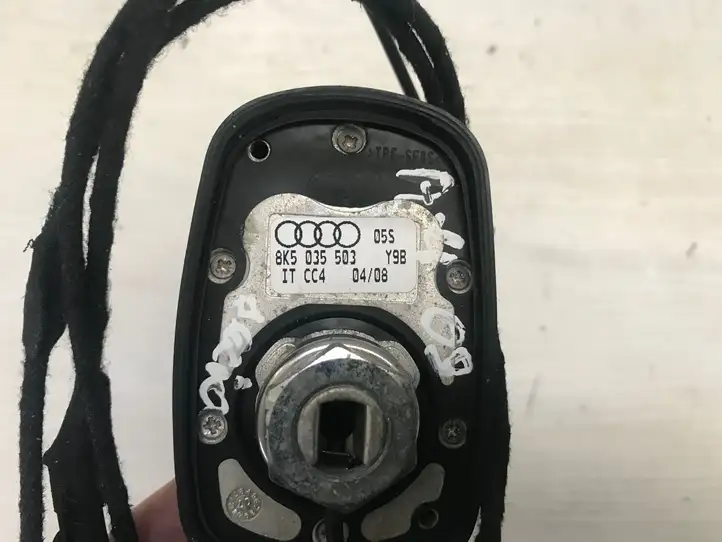 Audi A4 S4 B8 8K (2007 - 2011) 8K5035503 GPS антенна — фото 2