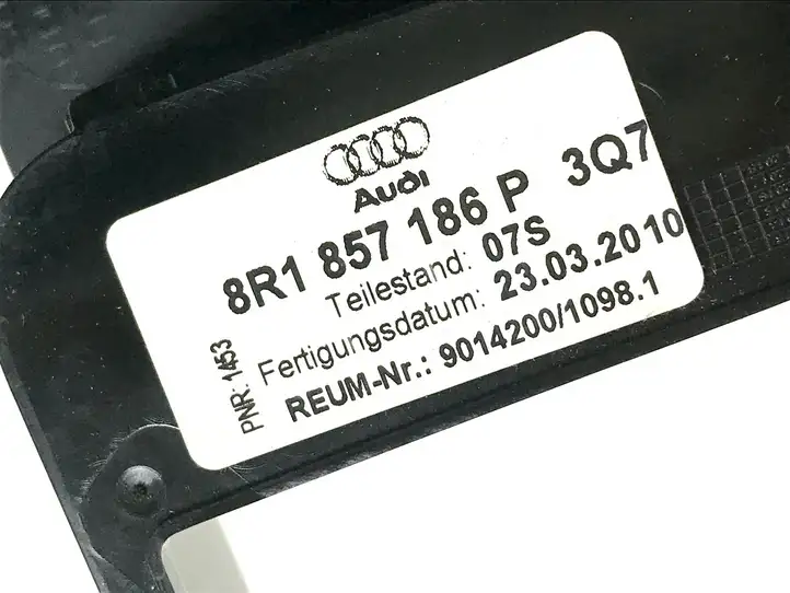 Audi Q5 SQ5 (2008 - 2012) 8R1857186P Отделка внутренней панели салона — фото 2