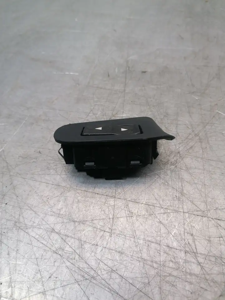Fiat Stilo (2001 - 2010) B569 Кнопка стеклоподъемников — фото 3