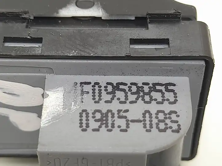Audi A3/S3 8P (2004 - 2008) 4F0959855 Кнопка стеклоподъемников — фото 4