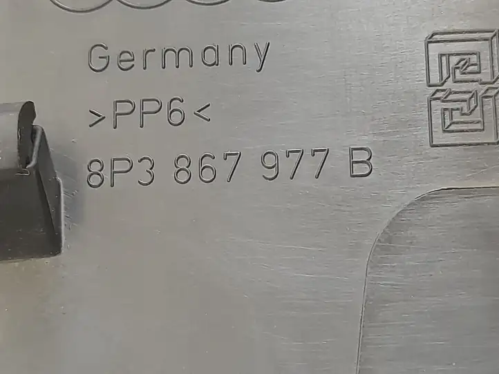Audi A3/S3 8P (2004 - 2008) 8P3867979A Комплект обшивки крышки багажника — фото 6