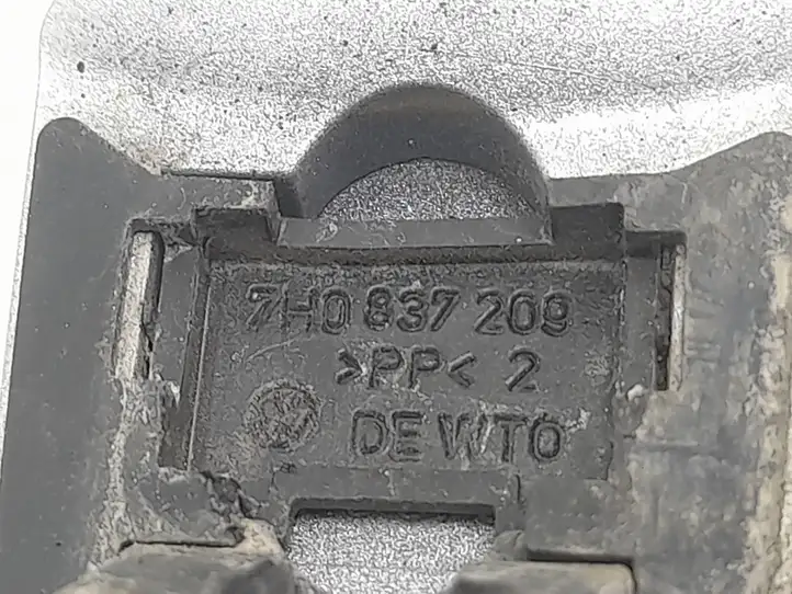 Volkswagen Touran I (2003 - 2010) 1T0837886B Наружная ручка двери — фото 9