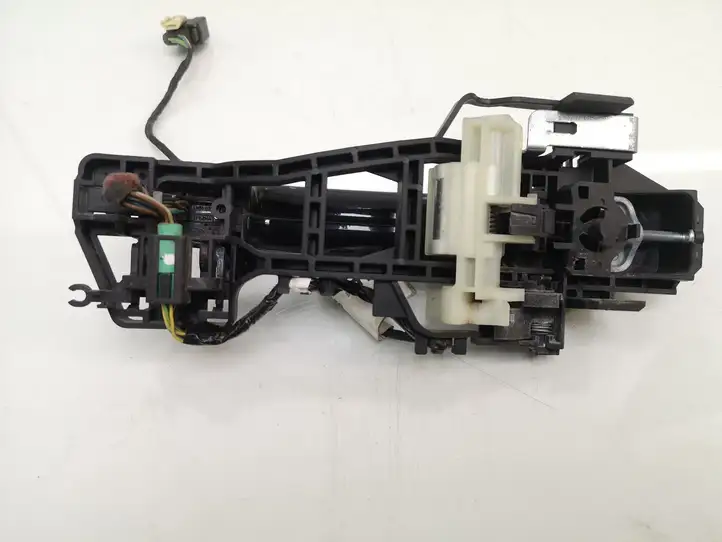 Ford Focus (2011 - 2015) AM51U22404 Наружная ручка двери — фото 6