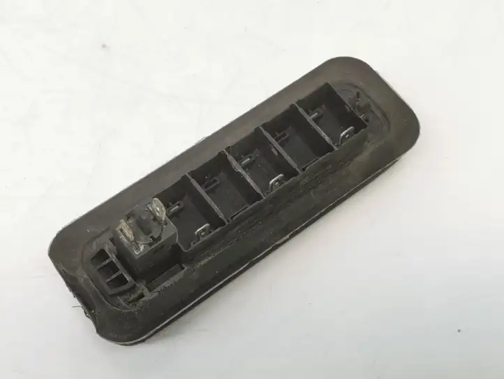 Renault Trafic II (X83) (2002 - 2014) 91165527 Контакт двери — фото 5