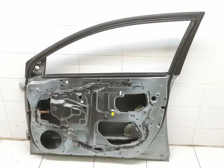 Toyota Avensis T250 (2006 - 2009) Дверь — фото 3