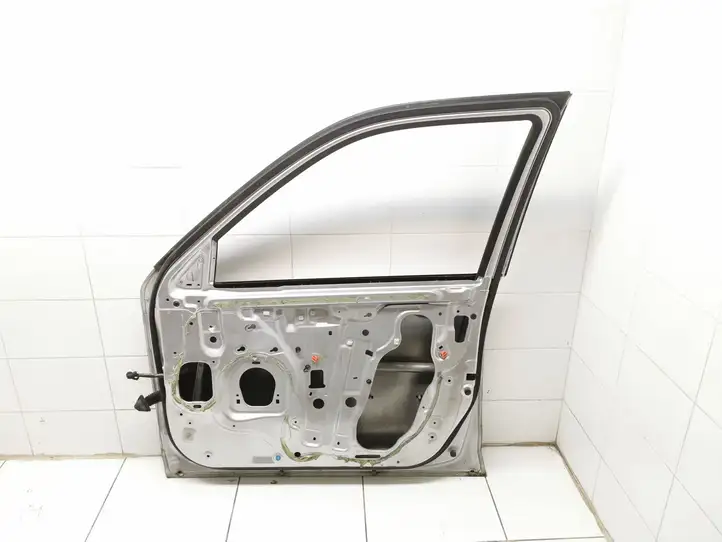 Honda CR-V (2006 - 2009) Дверь — фото 2