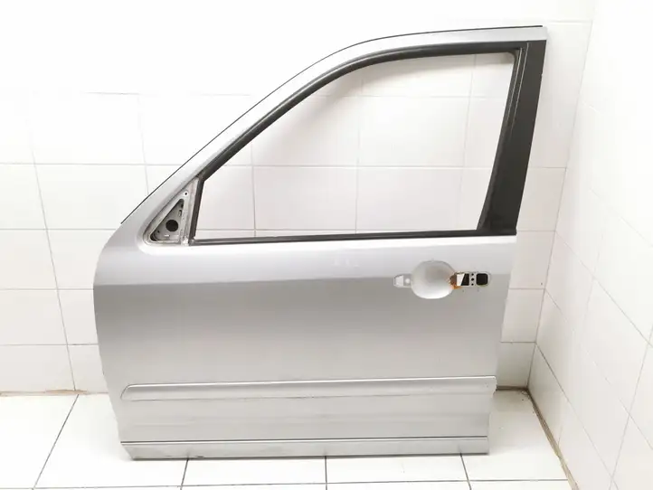 Honda CR-V (2006 - 2009)   Дверь