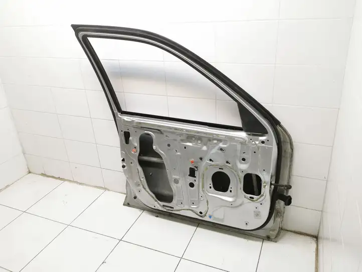 Honda CR-V (2006 - 2009)   Дверь