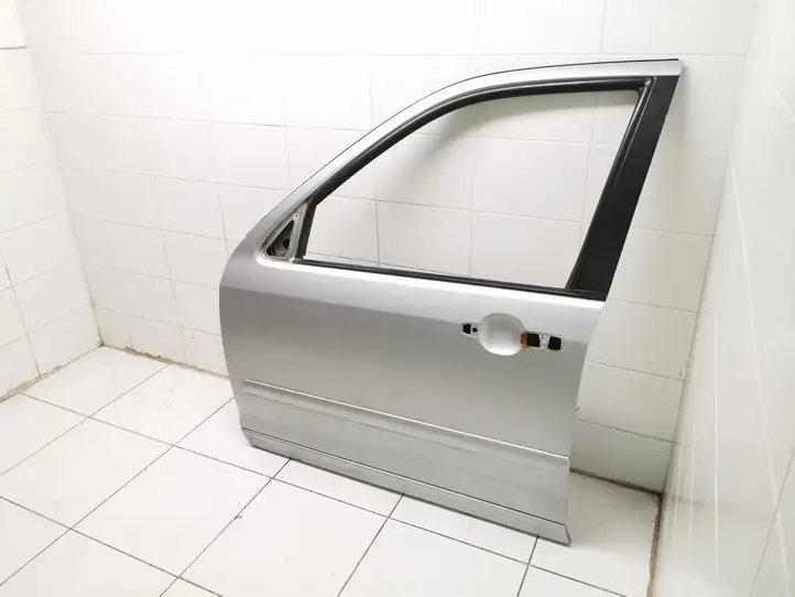 Honda CR-V (2006 - 2009)   Дверь